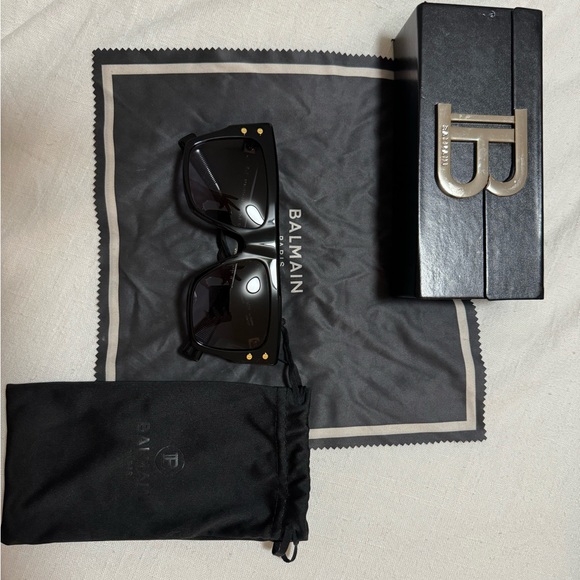Balmain Sunglasses - Picture 5 of 12